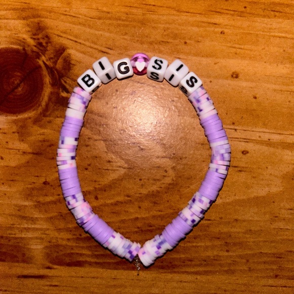 Big Sis Heishi Bracelet - Picture 5 of 6